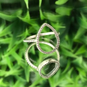 Anillo Silueta de Lagrima Plata